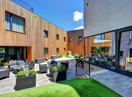 Wellness Hotel Fénix, hotel v destinaci Liberec