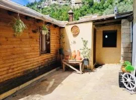 Cave 2000 - Rustic
