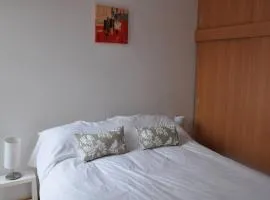 cabaña moderna 6 a 7 personas