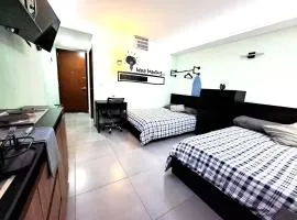 A03 Suite MAX BLACK con COCINA Terraza Perfecta para Familias Compañías Equipos de Trabajo