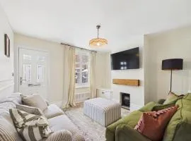 The Chester Hideaway, 2 Bed Cottage, Free Parking