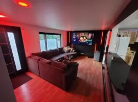 Newly Renovated Modern Home Near Saratoga