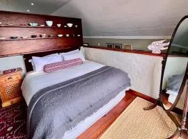 Love Nest In Pringle Bay