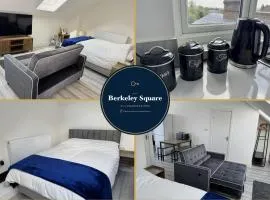 New Top Floor Studio Sleeps 3 Very Spacious