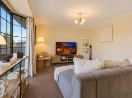 3BR Triabunna Family Retreat Near Maria Island