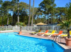 Camping Le Clos Des Pins แคมป์ในลุงวิลล์-ซัวร์-แมร์