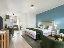 Newly Renovated Geelong Serviced Apartments by Short & Long Stays