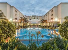 Hotel Vip Grand Maputo, отель в Мапуту, в районе Central C