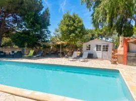 Appartement spacieux avec piscine à Vias 130 m²