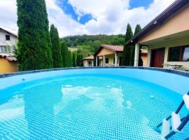 Вили Тихия Кът, hotel en Ribaritsa