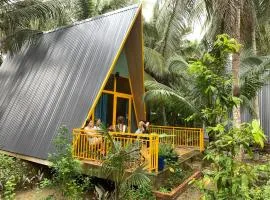 Mr Biker Ben Tre Homestay & Tours