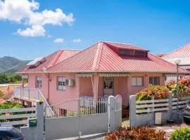 Appartement charmant à Sainte-Anne - Terrasse et Jardin