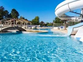 Maison charmante à Salavas avec piscine et jardin