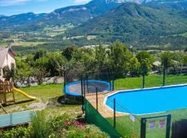 Appartement charmant à Selonnet avec piscine partagée et vue