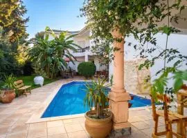 Elegant villa in Hammamet with year-round private pool