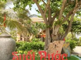 Suối Nước Resort