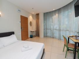 Swing & Pillows - Kota Damansara، فندق في كوتا دامانسارا