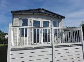 6 Berth Caravan With Front Decking At Carlton Meres In Suffolk Ref 60010K