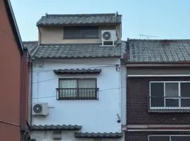 Mibu, Entire house for rent , Maximum 5 people, 8-minute walk to Hankyu Nishiomiya Station, Quiet residential area