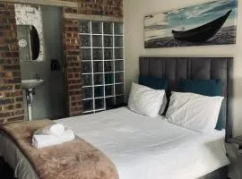 Limonite Guesthouse