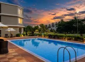 The Golden Suites & Spa, Calangute, 5 mins odd drive to the beach
