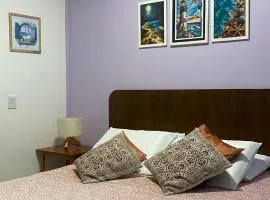 Flat em muro alto