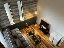 NEW OPEN Cozy Loft 5-Min Drive to Marine Messe Up to 4 Guests