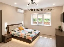 Apartment Be Happy 1, Premium Apartment in Ruse City Centre