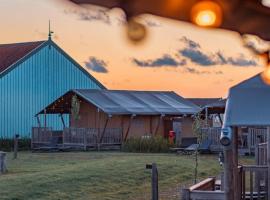 Dutchen Erfgoedpark De Hoop Glamping, Appartementen & Cottages, hotel sa Uitgeest
