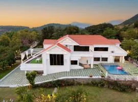 EKOSTAY Luxe - Noah Villa with Peddle Court & Sunset View