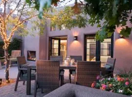 El Corazón de Santa Fe · Garden Patio Townhouse
