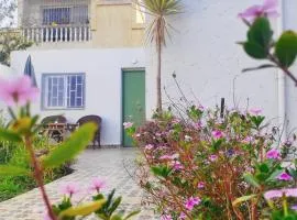Petit villa centre harhoura Près de la plage