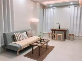 1BR Apartment Beach Getaway Perfect for Couples