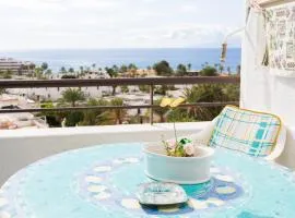 Fantastic 1-bedroom With Sea View