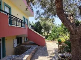 Eleni's quiet double room with balcony