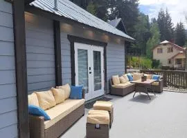 Bralorne Suites & rooms