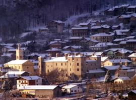 Maison Cassius, готель у місті Issogne