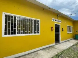 Casa en Puerto Bogota, 5 minutos de Honda