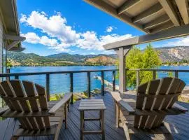 High-end Lakefront Condo B6 Wapato Point Chelan