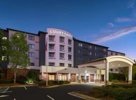 Courtyard by Marriott Atlanta Buford Mall of Georgia, hotel sa Buford