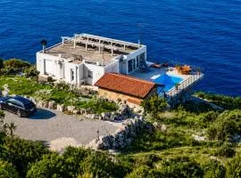 Private Sea View with Infinity Pool in VILLA NERIN Zagora