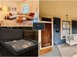 Historic Townhome by Mass Ave - Explore and Unwind