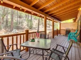 Trails, Lake, Golf & More! Cozy Cabin in Show Low