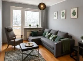 Quiet and comfortable apartment with parking for a nice stay for two, one or a couple guests with a child