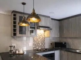 Lovely 1-bedroom serviced apartment