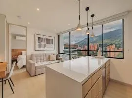 Grand by iHost