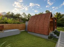 Stala Eco-Cottage Besakih