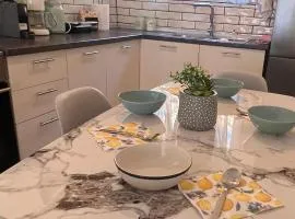 mamakoulashouse