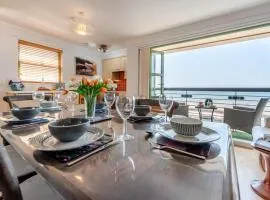 3 Bed in Haverfordwest oc-93065
