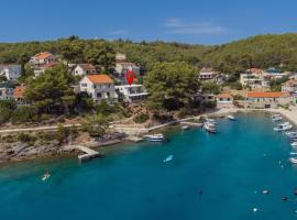 Apartments by the sea Basina, Hvar - 24120, Hotel in Vrbanj